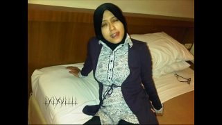 Bokep PNS di Hotel di booking om om